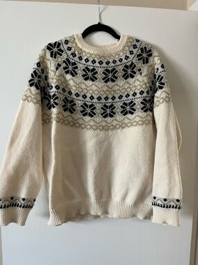 SHEIN Cream Fair Isle Crewneck Sweater with Black Accents